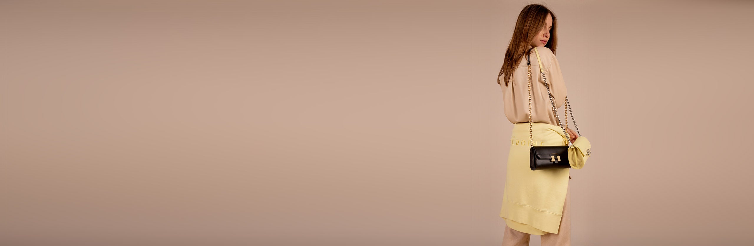 Alle Taschen Amal Crossbody